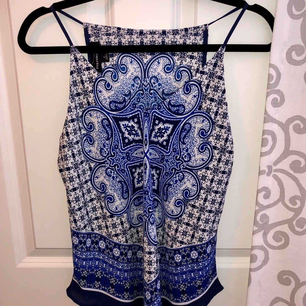 Fortune Ivy Halter - Picture 2 of 5